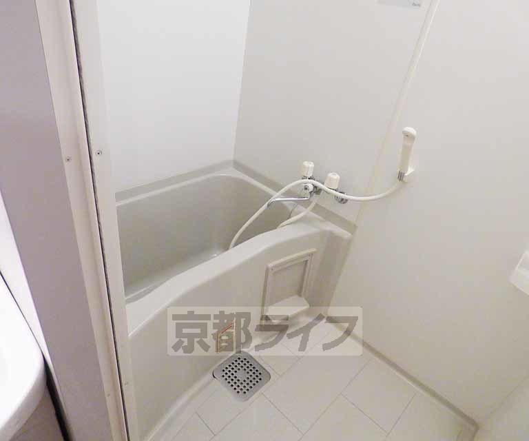 バス・シャワールーム　バスです。