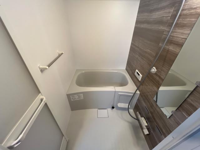 バス・シャワールーム　きれいなお風呂です