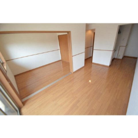 居室・リビング　フローリング