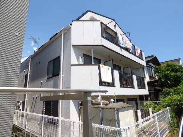 建物外観　重厚感あるマンションです♪