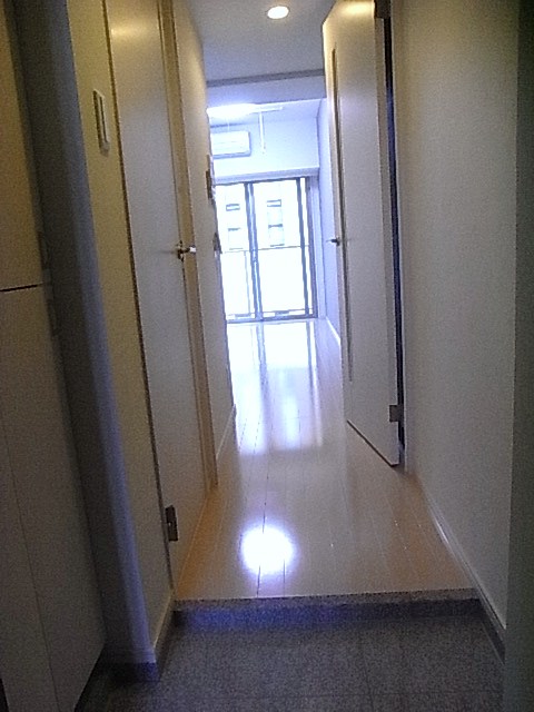 玄関　玄関から。