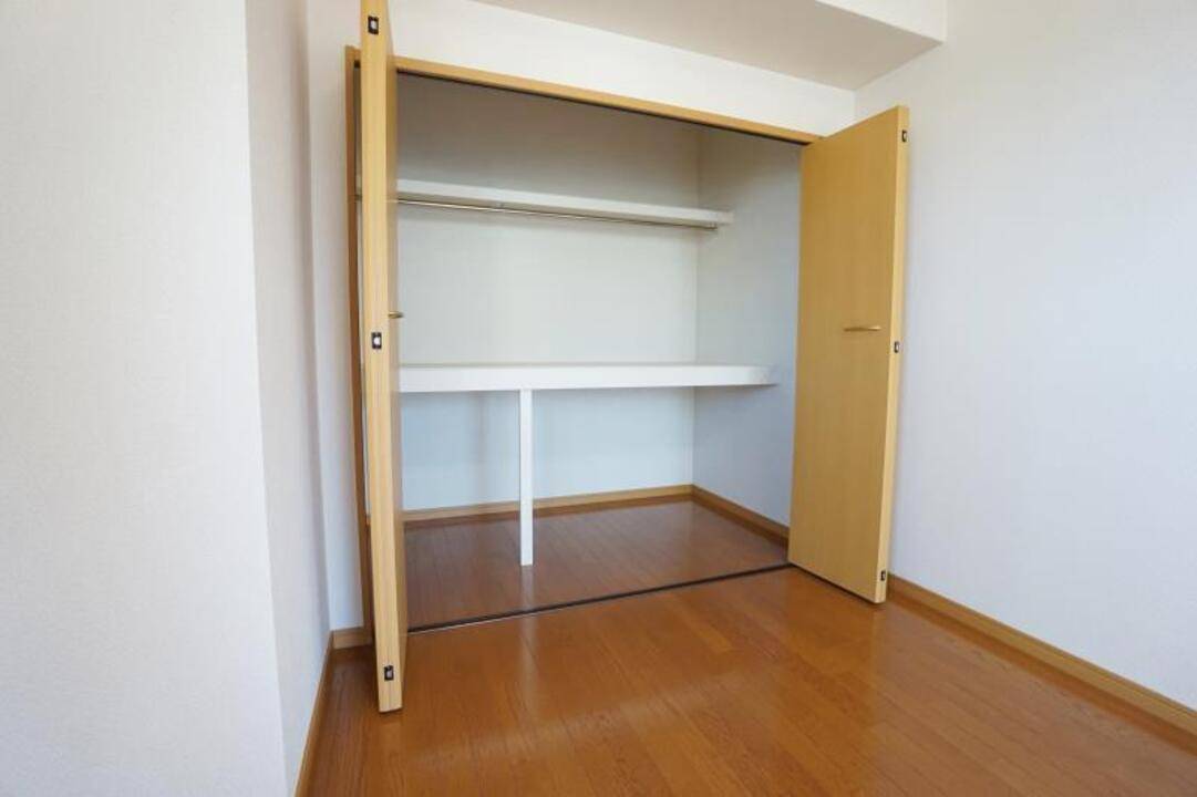 収納　クローゼット