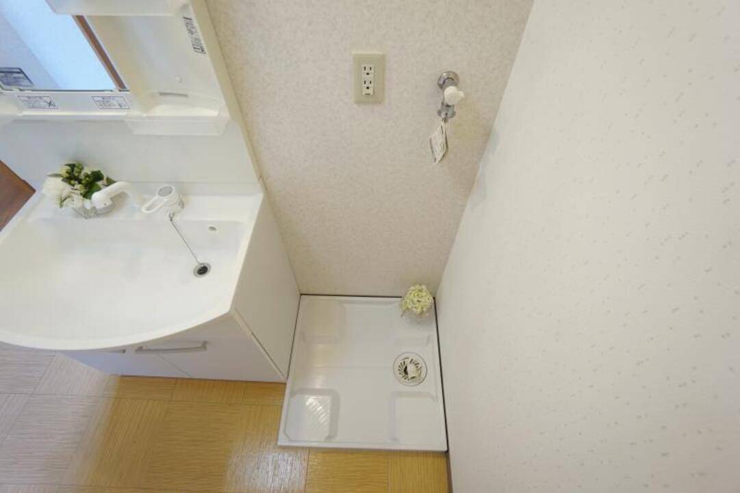 洗面設備　洗濯機置場