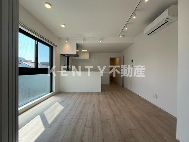 居室・リビング　ゆったり過ごせるリビングです