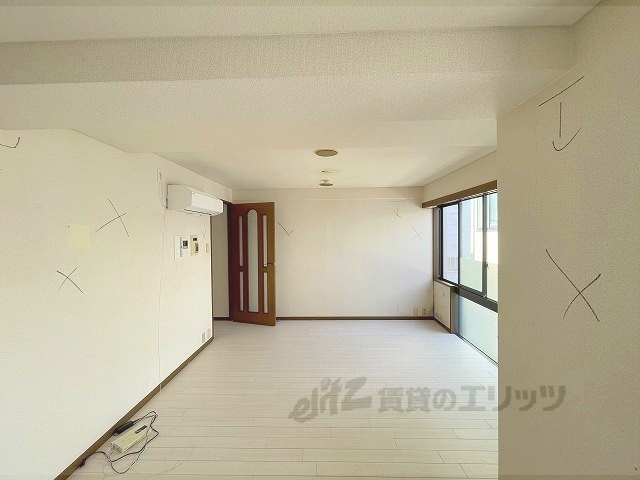 居室・リビング　リビング