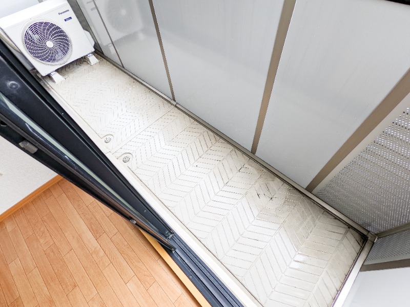 バルコニー　図面と現状に相違がある場合には現状を優先