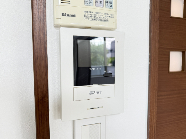 セキュリティ　モニター付インターホン