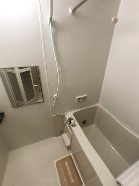 バス・シャワールーム　浴室