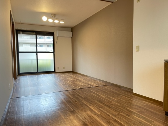 居室・リビング　別のお部屋の写真です。