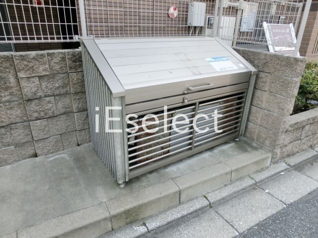 その他　敷地内ダストＢＯＸ。