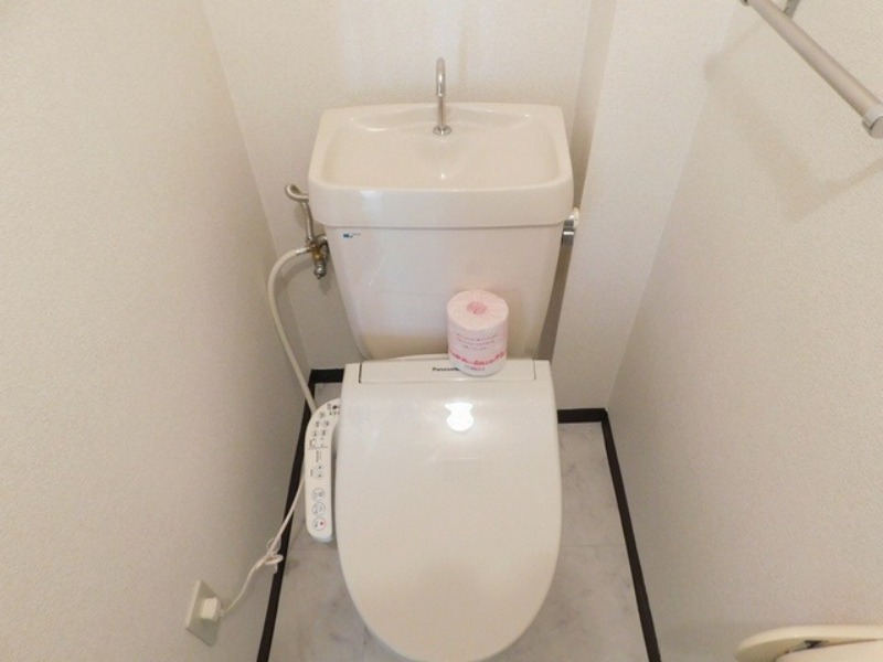 トイレ　図面と現状に相違がある場合には現状を優先