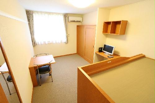 居室・リビング　SECOM完備（無料）により24時間安心の住空間をご提供