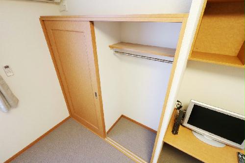 収納　大型クローゼットにより女性の方でも収納が安心！