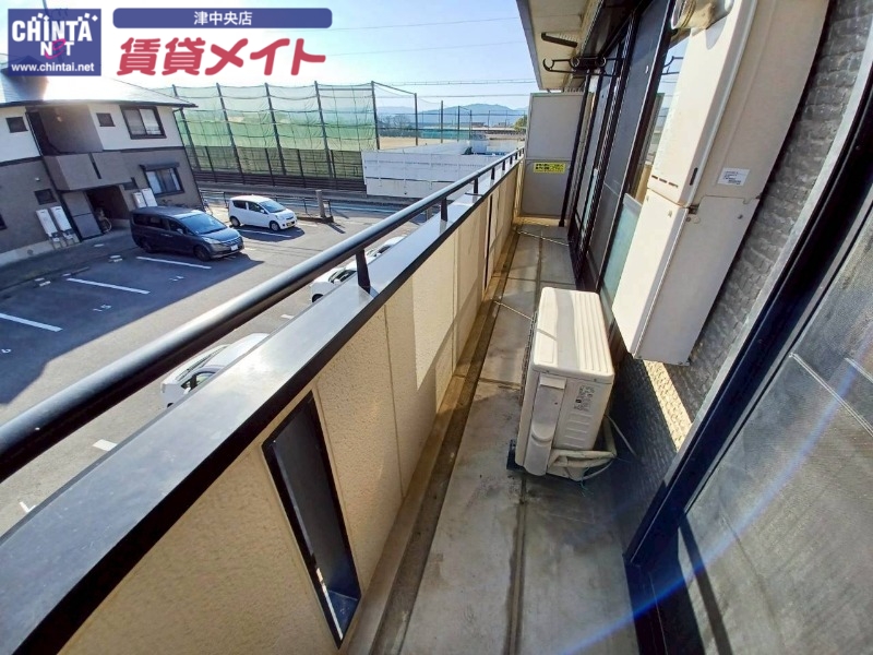 バルコニー　同型反転タイプ画像