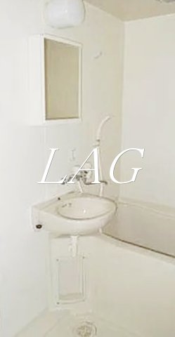 バス・シャワールーム　お風呂（同一仕様）です。