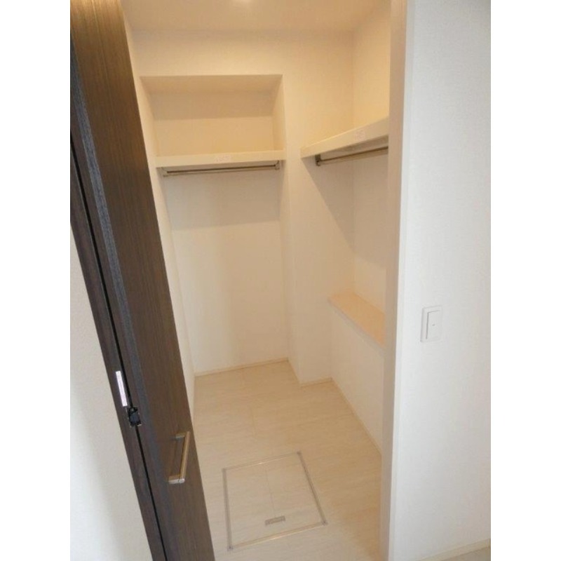 収納　図面と現状に相違がある場合には現状を優先