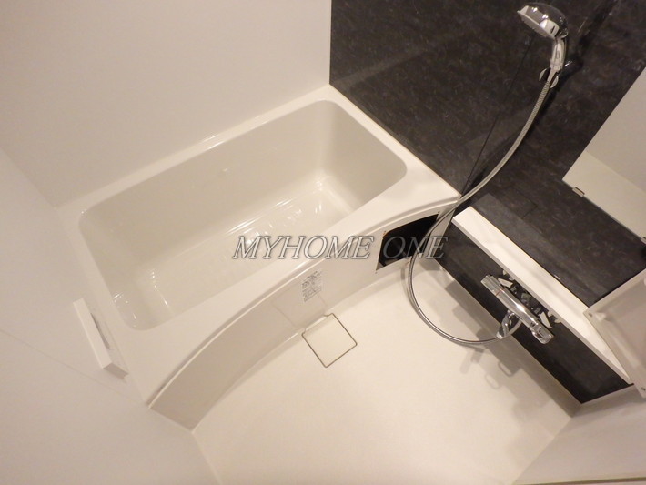 バス・シャワールーム　追焚バス