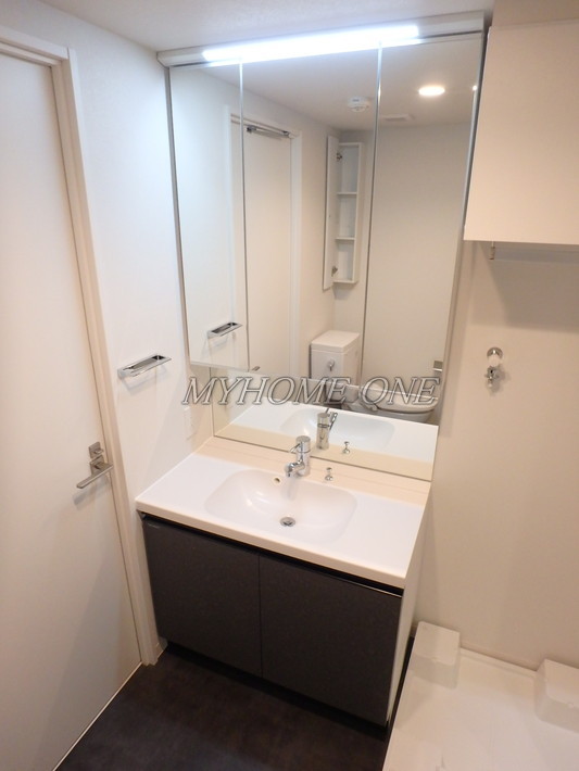 洗面設備　洗髪洗面化粧台