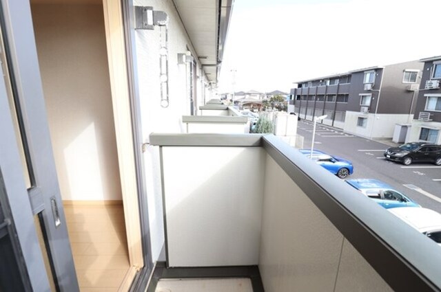 バルコニー　バルコニー