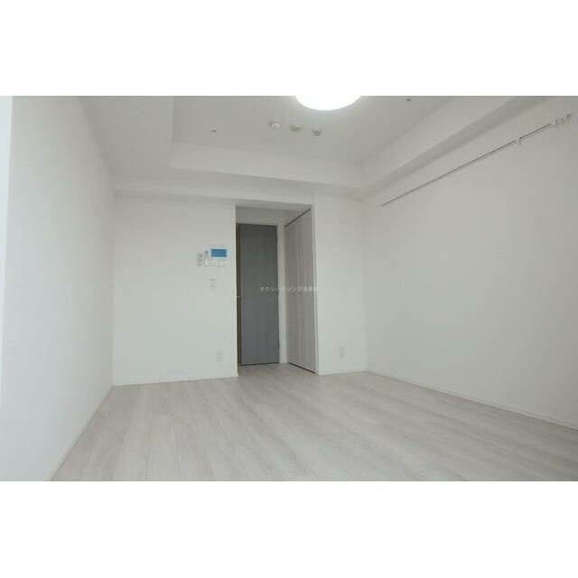 居室・リビング　エントランス