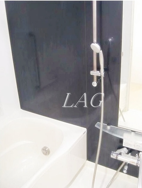 バス・シャワールーム　お風呂です。