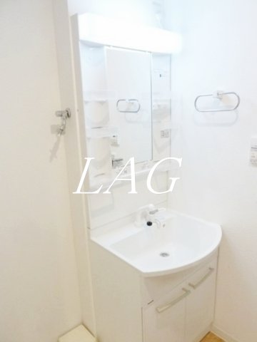 洗面設備　洗面台です。