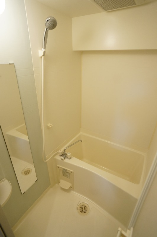 バス・シャワールーム　同型イメージ