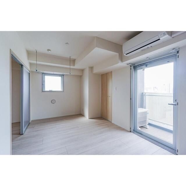 居室・リビング　居間です