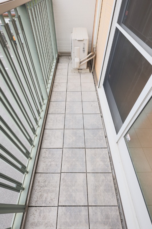 バルコニー　図面と現状に相違がある場合には現状を優先