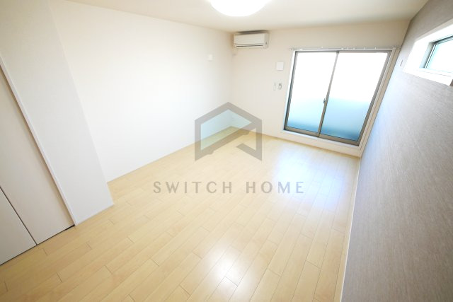 居室・リビング　※同シリーズの写真を掲載しています。