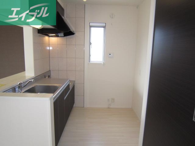 キッチン　キッチン（イメージ）