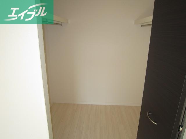 収納　収納（イメージ）