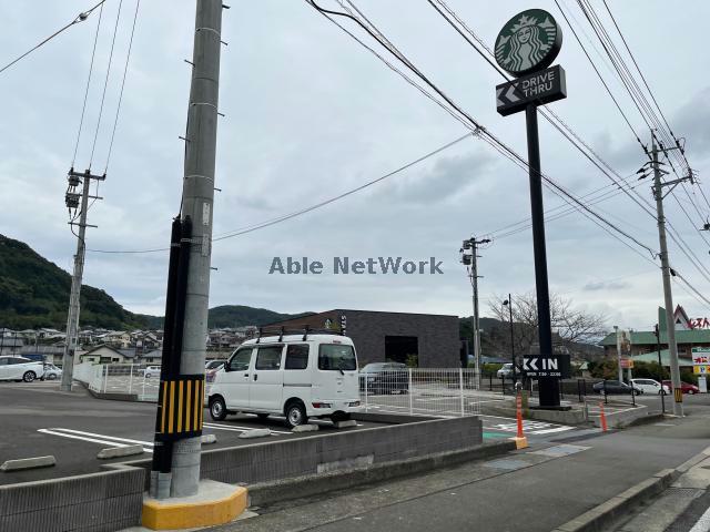飲食店　スターバックスコーヒー諫早多良見店（飲食店）まで599m