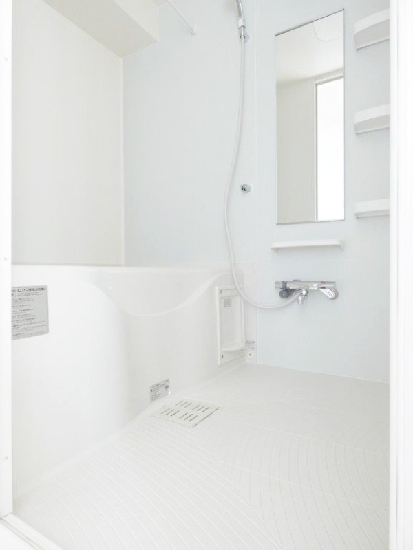 バス・シャワールーム　図面と現状に相違がある場合には現状を優先