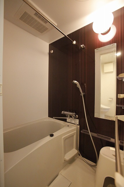 バス・シャワールーム　バス