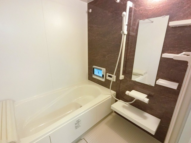 バス・シャワールーム　図面と現状に相違がある場合には現状を優先