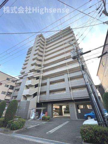 建物外観　落ち着いた雰囲気の外観です