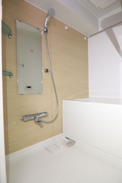 バス・シャワールーム　※別室の参考写真の為、現況優先です。