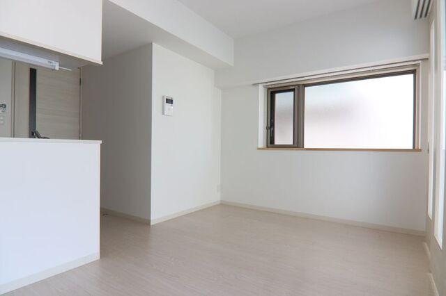 居室・リビング　※別室の参考写真の為、現況優先です。