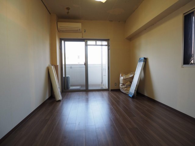 居室・リビング　ウエンズ東心斎橋