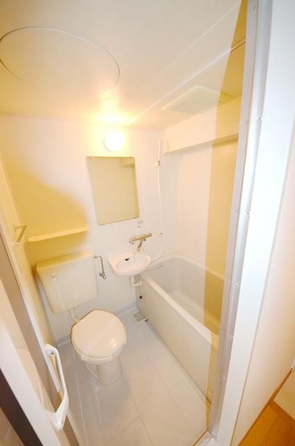 バス・シャワールーム　３点ユニットバス