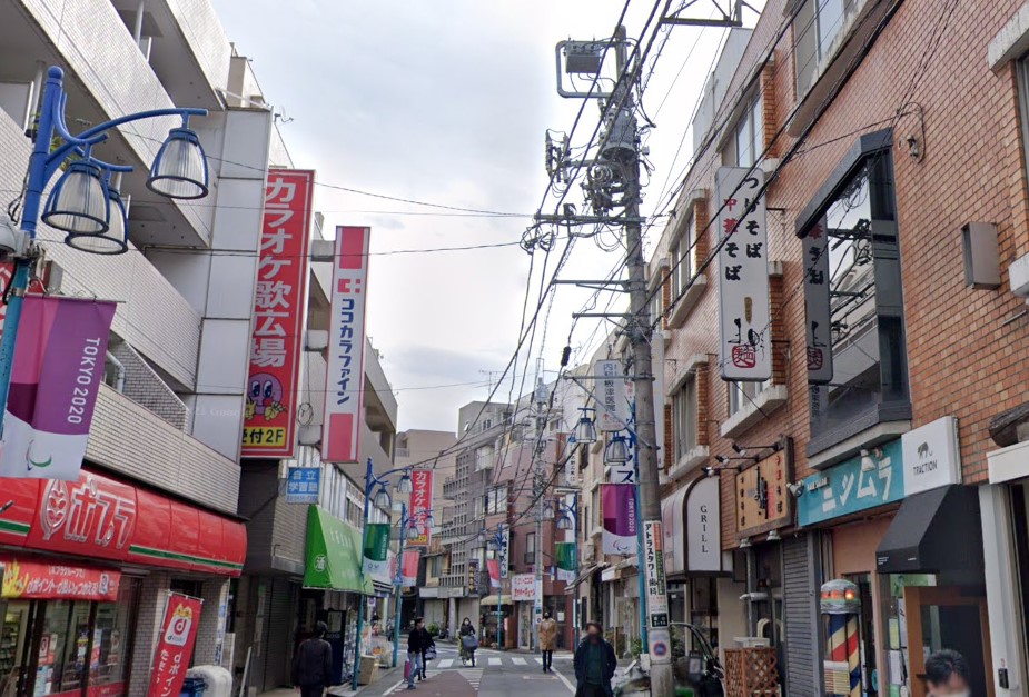 ショッピングセンター　池尻大橋駅前商店会（ショッピングセンター）まで1275m