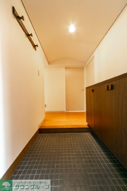 玄関　※写真は同タイプ住戸です。