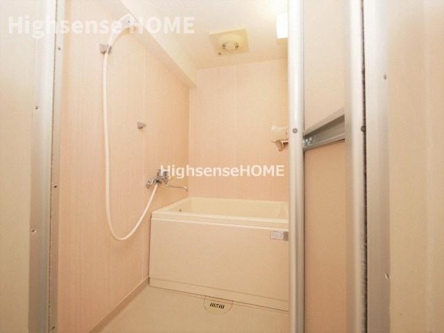 バス・シャワールーム　お風呂で日々の疲れを落としましょう