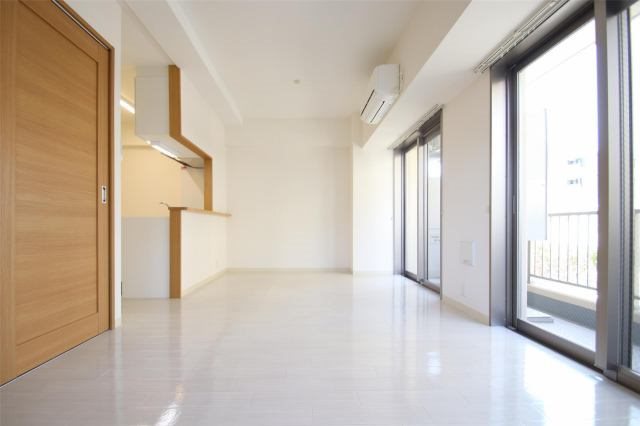 居室・リビング　※現況優先