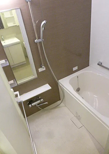 バス・シャワールーム