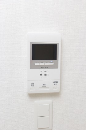 セキュリティ　安心のＴＶモニターホン設備が付いています♪
