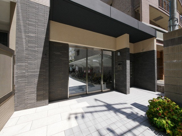 その他　エントランス