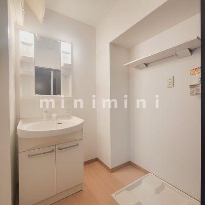 洗面設備　※写真は他号室を含む為現状優先とさせて頂きます