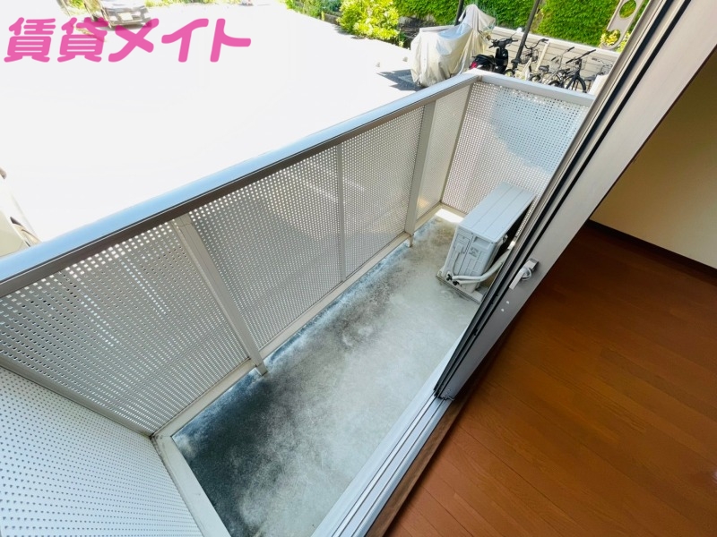 バルコニー　同型参考写真